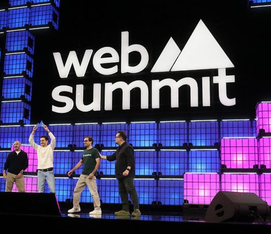 Web Summit 2024 | PITCH | Intuitivo